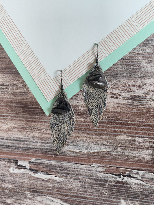 Snake skin leather earrings w/stones